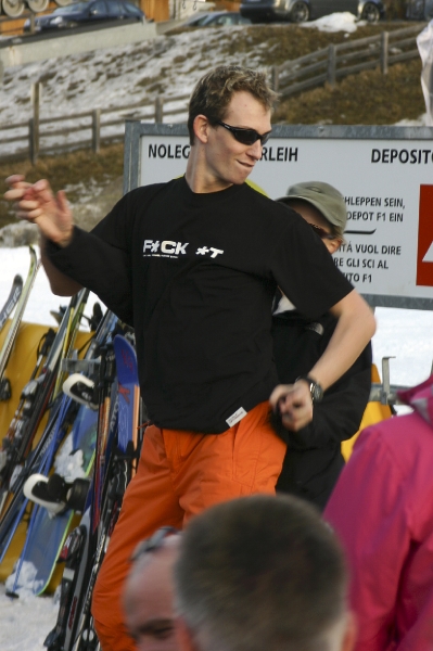 IMG_3886_lay.jpg